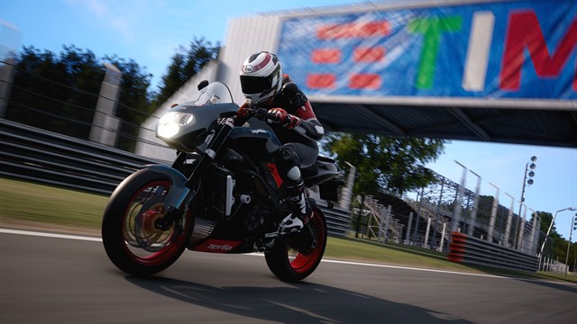 RIDE 4 - Power Naked Pack screenshot 1