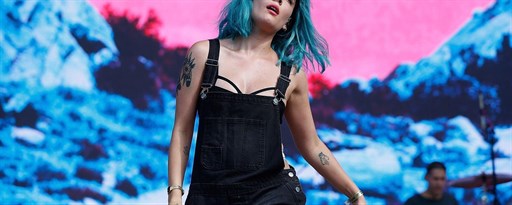 Halsey Wallpaper New Tab marquee promo image