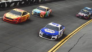 Nascar game store for xbox one