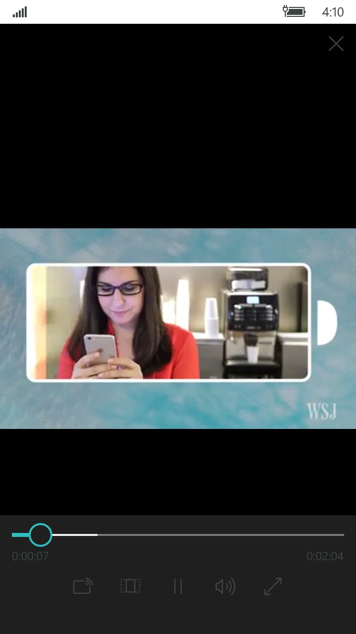 Screenshot: In-app video for articles/headlines with video associated