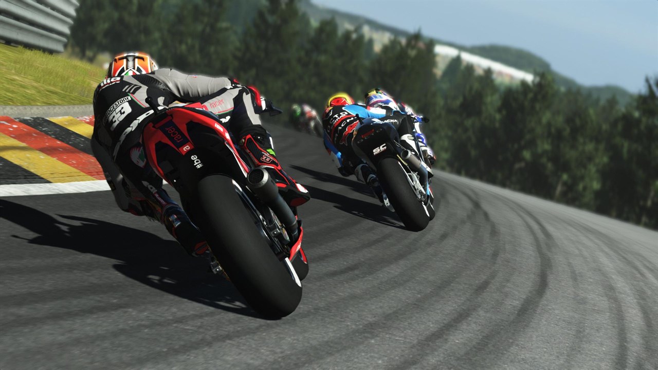 MotoGP™15 screenshot 1