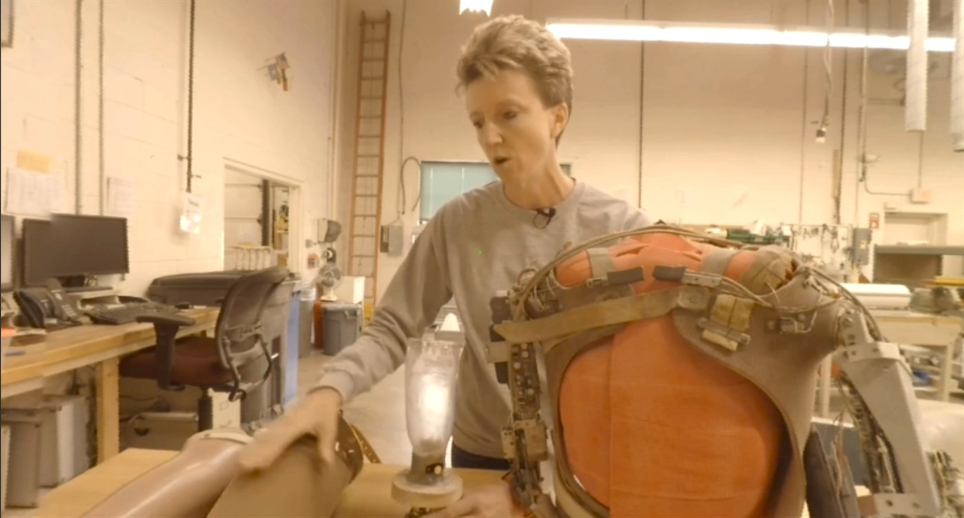 #3. Rad Robots on Wild Earth (Windows) Door: VictoryXR