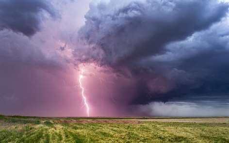 Lightning Strikes Screenshots 1