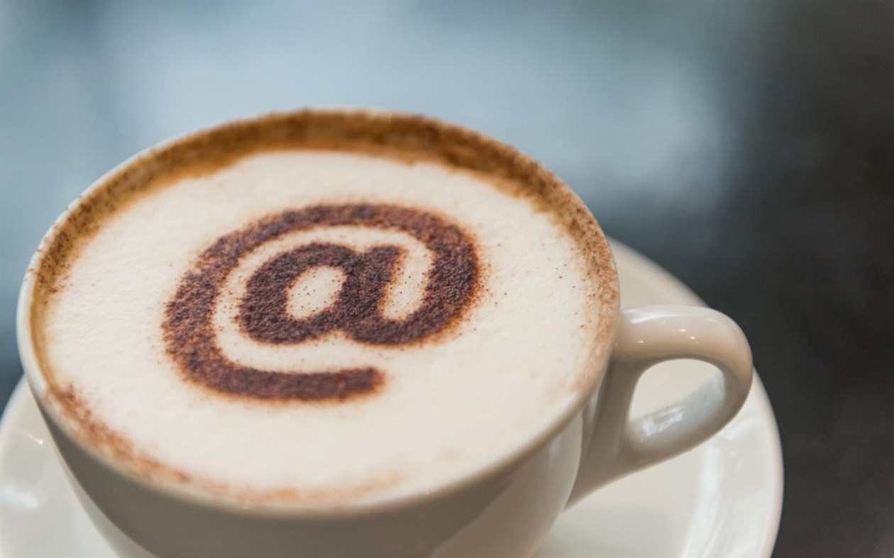 #2. Coffee Art (Windows) Ved: Microsoft Corporation