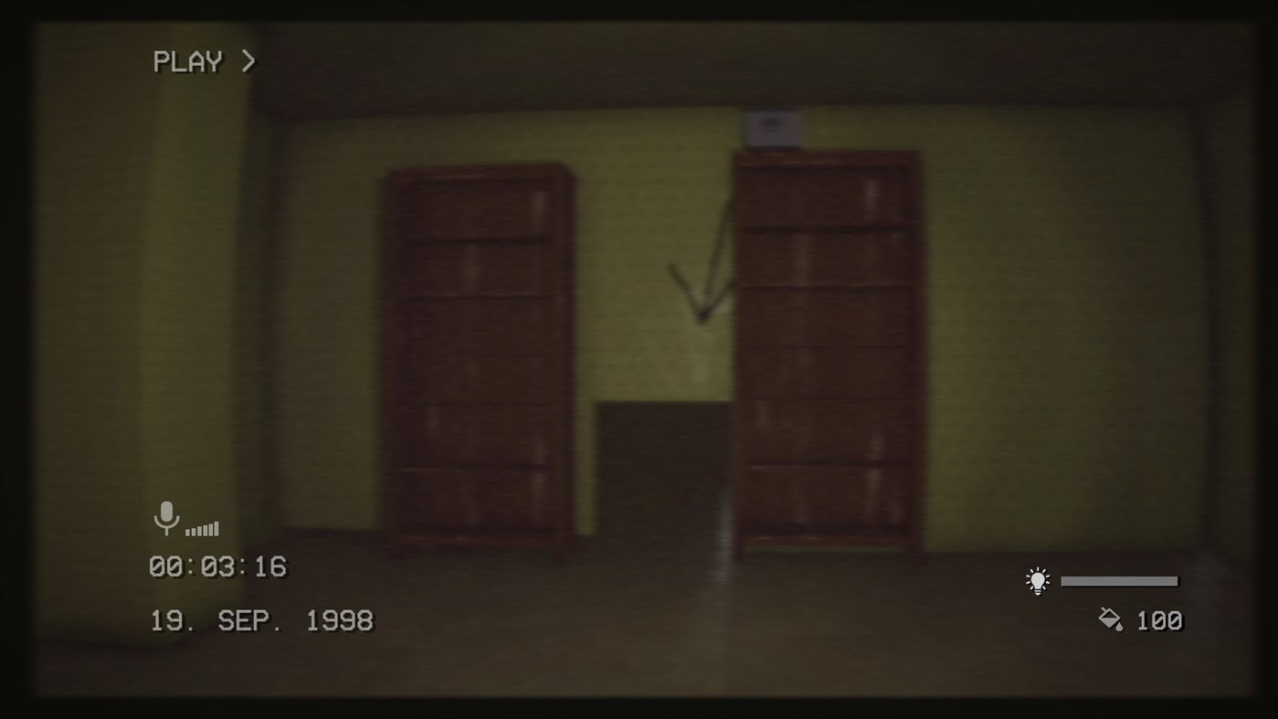 #9. The Backrooms 1998 (Xbox) 来自: Feardemic
