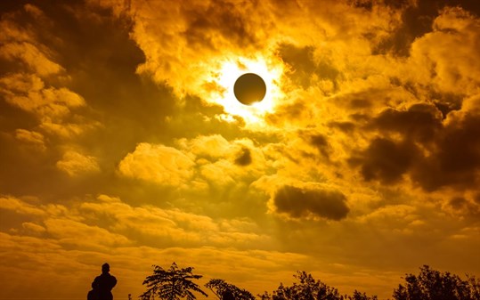 The Solar Eclipse screenshot