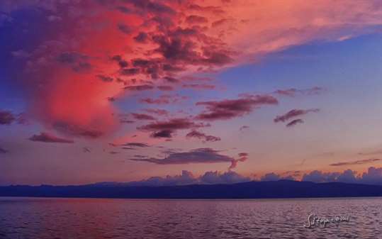 Lake Ohrid Sunsets by Slavco Stojanoski screenshot 1