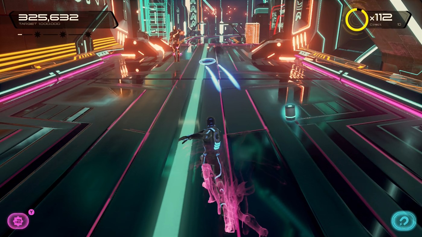 #2. TRON RUN/r (Xbox) Ved: Disney Interactive Studios
