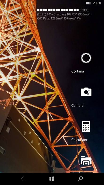 #5. Battery Bar Graph on Lock Screen (and Glance Screen) (Windows) Podle: Kazuho Imada