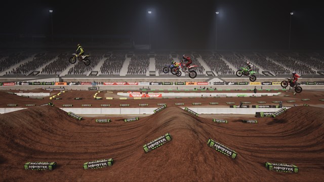 Monster Energy Supercross 25 - SMX World Championship Playoff 1 screenshot 4