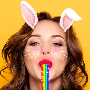 Snappy Photo Filters and Stickers for Chat