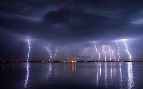 Lightning Strikes Screenshots 2
