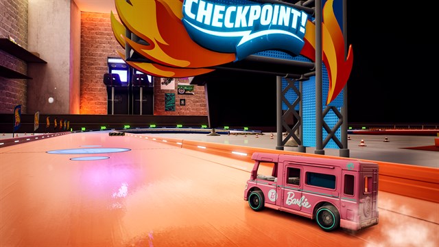 HOT WHEELS - Barbie Dream Camper screenshot 3