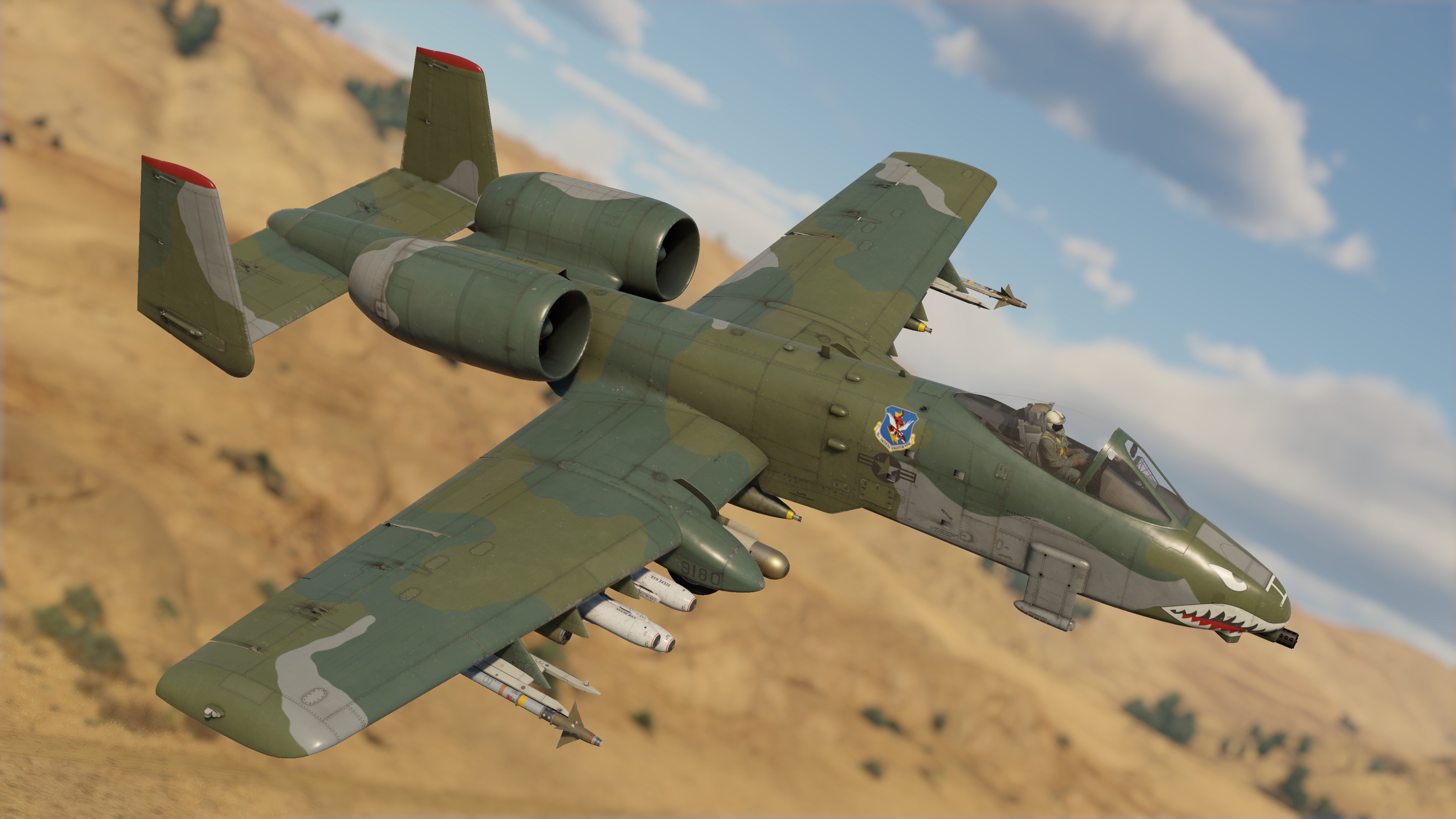 Скриншот №8 к War Thunder - Комплект A-10A Thunderbolt ранний