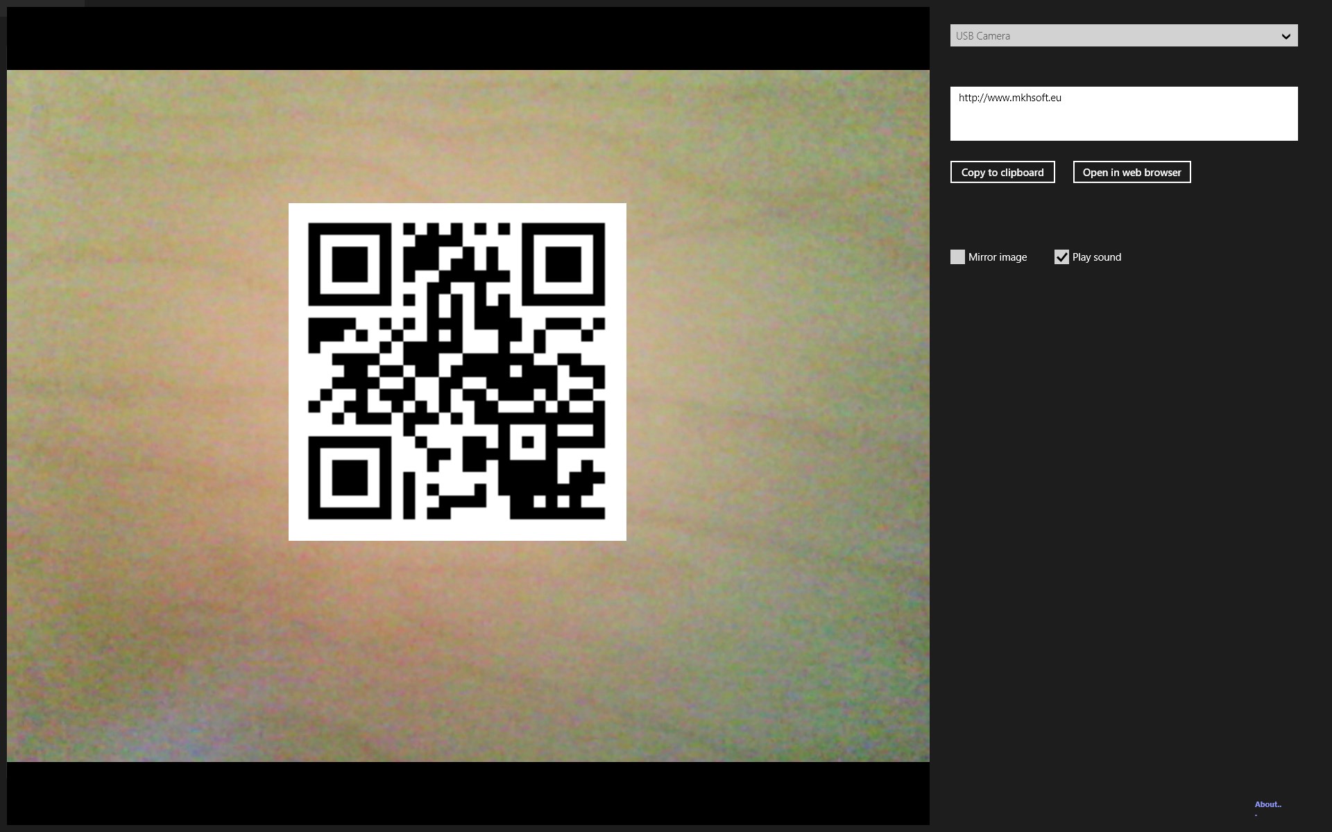 Штрихкод через камеру. QR код. Отсканировать QR код. Окно сканирования QR кода. Приложение для считывания QR кодов.
