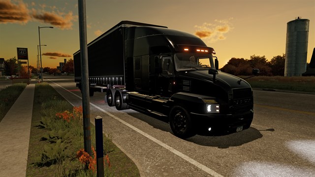 FS22: Mack Trucks Black Anthem screenshot 2