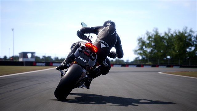 RIDE 4 - Street Kings screenshot 4
