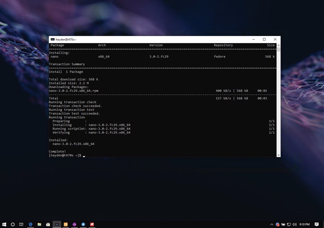 #2. Fedora Remix for WSL (Windows) Por: Whitewater Foundry