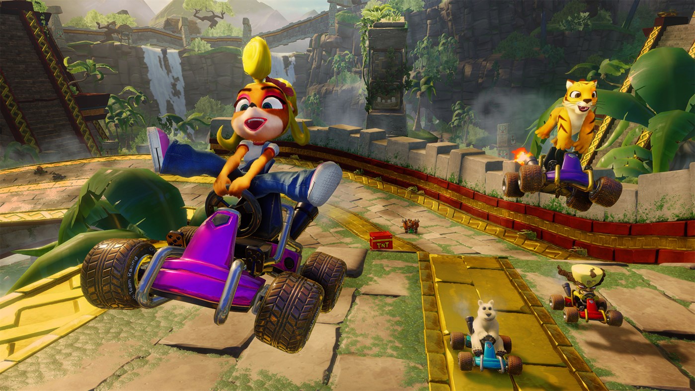 #4. Crash™ Team Racing Nitro-Fueled (Xbox) 作者: Activision