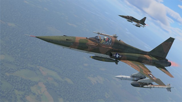 War Thunder - F-5C Pack screenshot 1