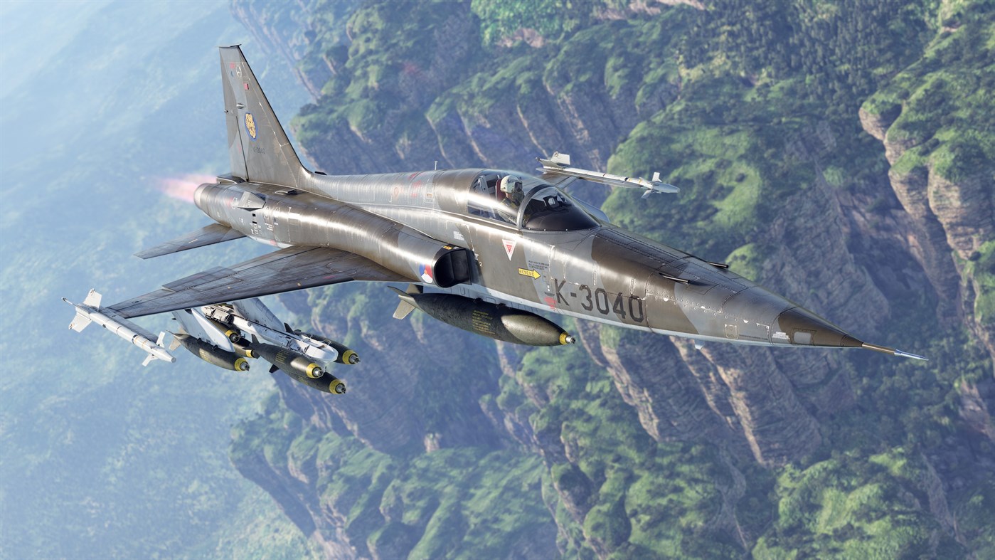 #5. War Thunder - Northrop NF-5A Pack (Xbox) By: Gaijin Distribution Kft