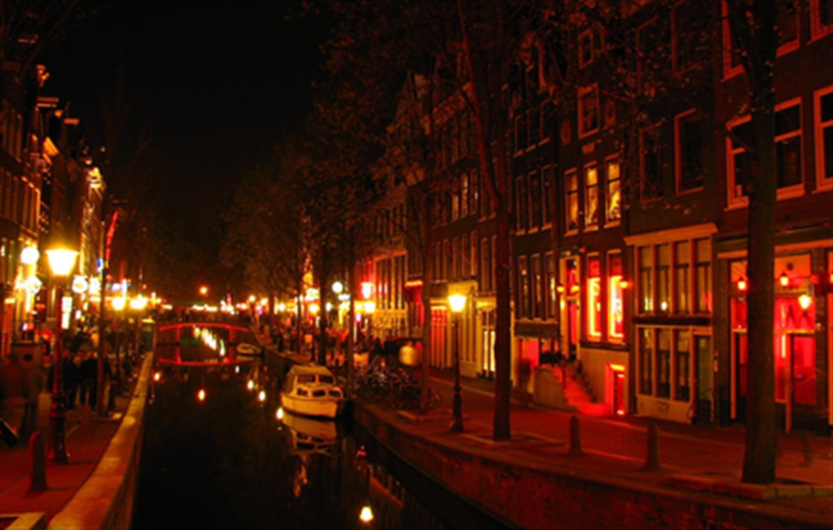 Red Light District Wallpaper New Tab