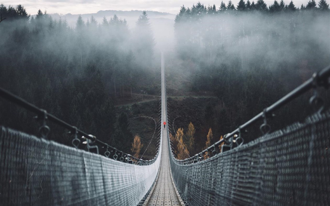 #3. Bridging the Gap (Windows) 由: Microsoft Corporation