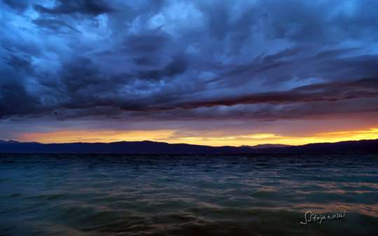 Lake Ohrid Sunsets by Slavco Stojanoski screenshot 4