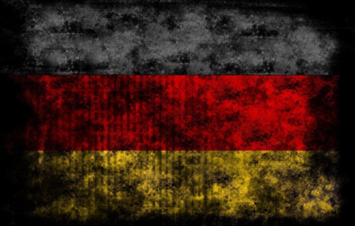 German Flag Wallpaper New Tab