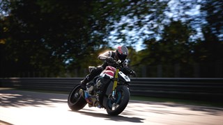 ¥ellow Bucks【Ride 4 Life】 Ride4Life