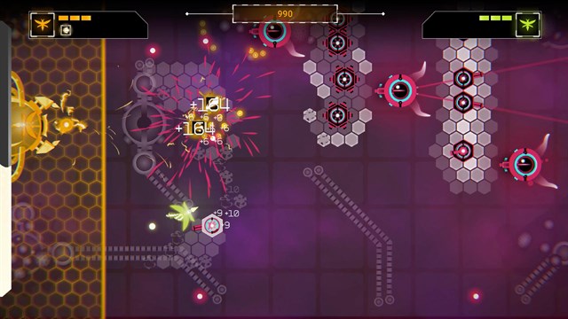 Atari Recharged Bundle: Yars + Caverns of Mars screenshot 1