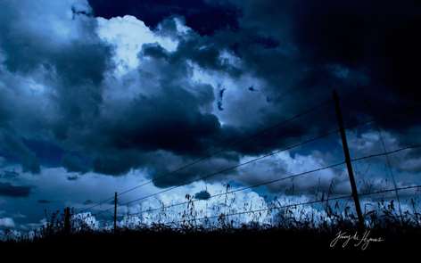 Dark Skies by Tracy Hymas Screenshots 2