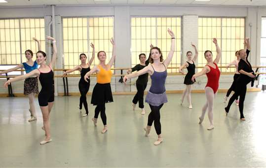 Ballet Dancing Lessons screenshot 6