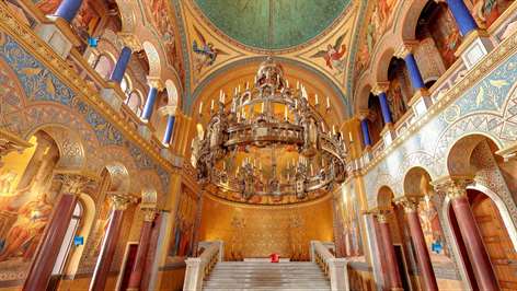 Neuschwanstein Castle Screenshots 2